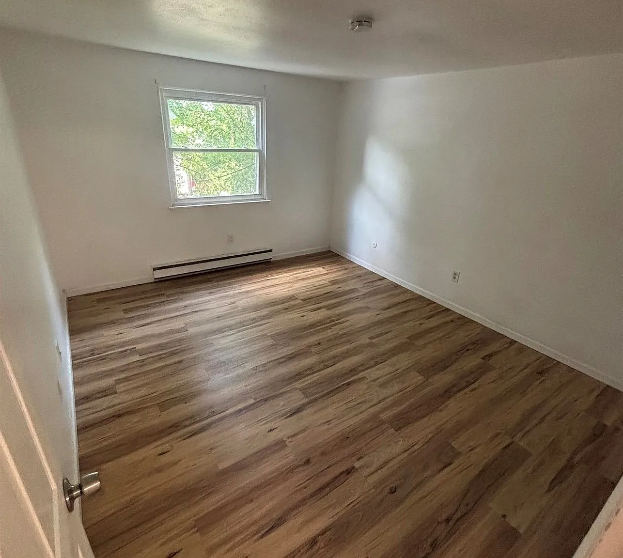 Arbor Heights — Photo 2