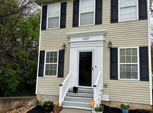 1127 W Parkway Ave, Knoxville, TN 37912