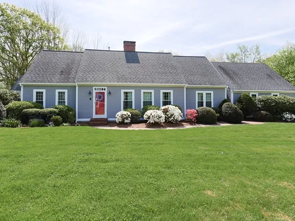 1 Lily Way, Franklin, MA 02038