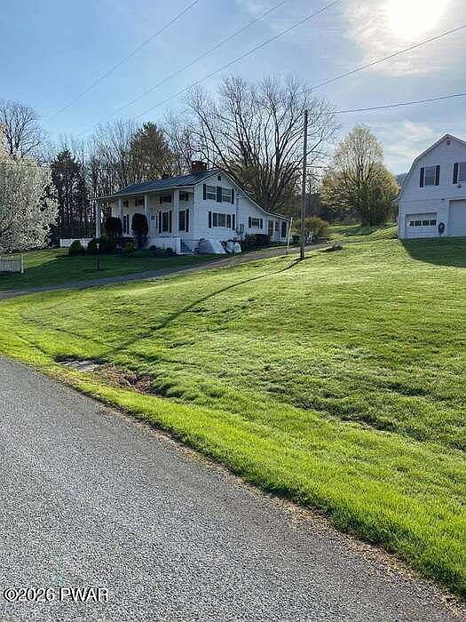 1st image of 346 Main St