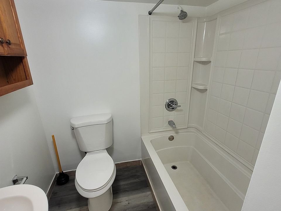 1st image of 228 Kimberly Ave #B