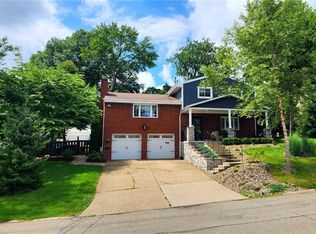 2442 Rose Garden Rd, Pittsburgh, PA 15220