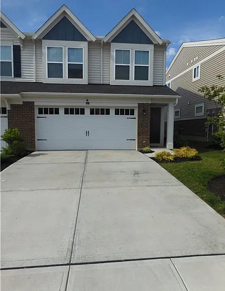 4208 Aine Dr — Photo 2