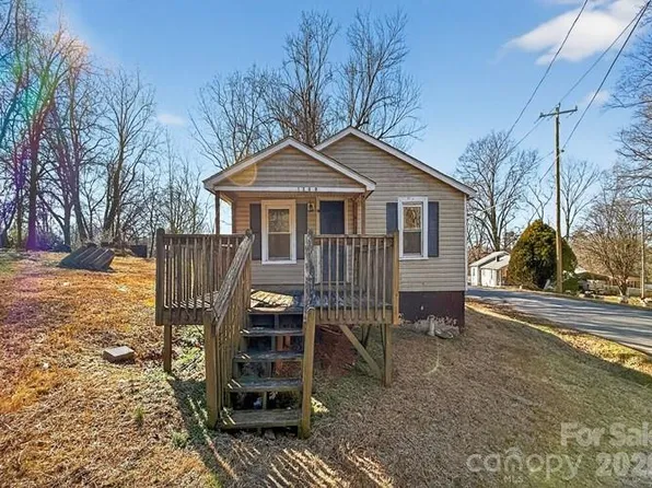 1309 Williams Rd, Statesville, NC 28677