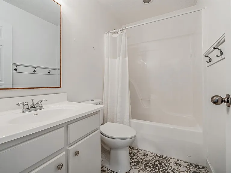 2213 Caleb Dr — Photo 15