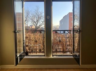 914 N Damen Ave #3, Chicago, IL 60622