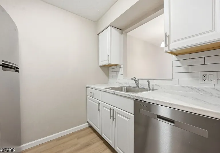 235 Dakota St #5 — Photo 5
