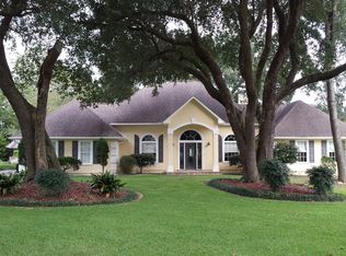 7298 Giani Rd, Pass Christian, MS 39571