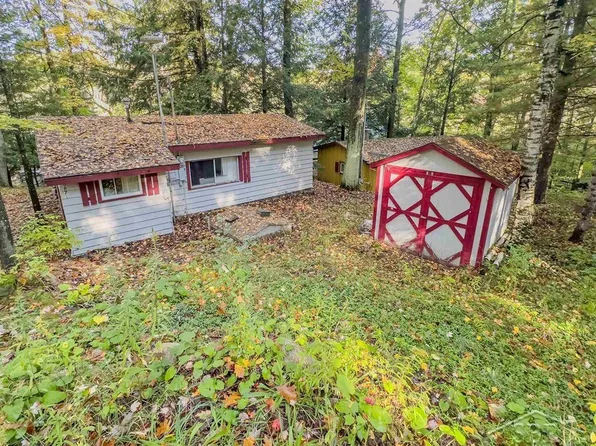 8871 Yoder Dr, Farwell, MI 48622