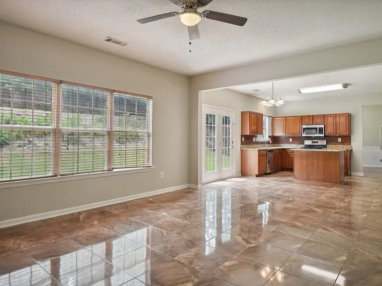 2455 Beckenham Pl — Photo 7