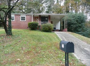 732 Amber Pl NW, Atlanta, GA 30331
