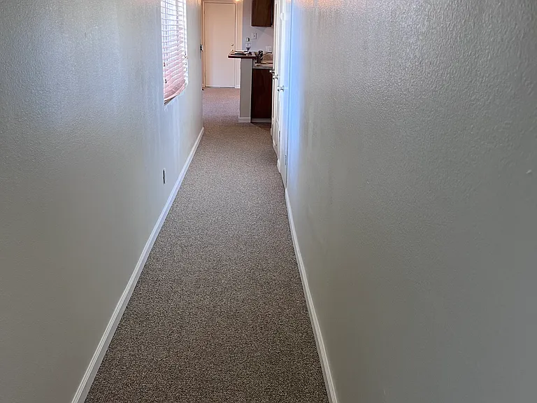 2134 Union Ave — Photo 10