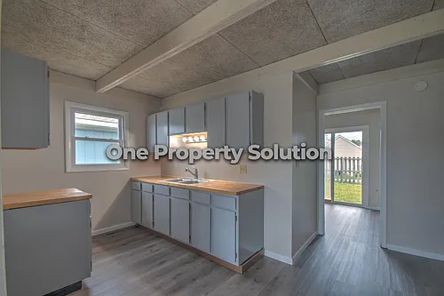 1327 Logan St Photo 1