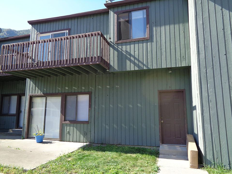 2nd image of 1315 E Broadway St APT 8