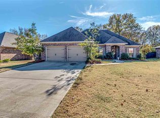 121 Fieldstone Ln, Madison, MS 39110