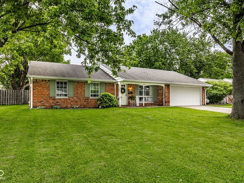 1st image of 829 Willark Dr