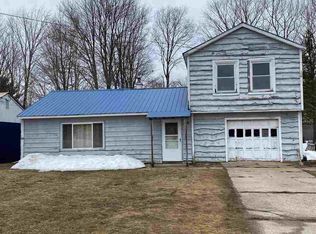 413 Lake Rd, Star Lake, NY 13690