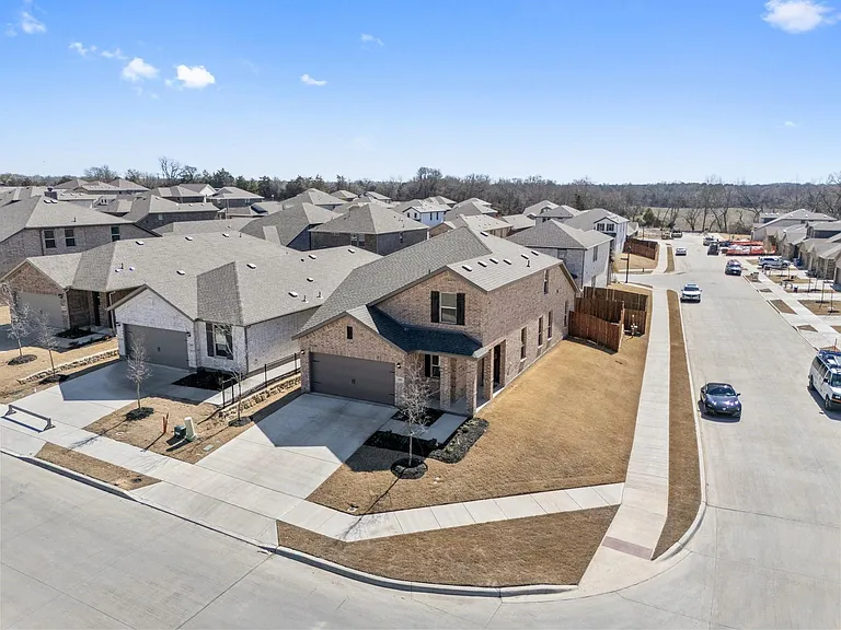 3105 Bedstraw Ln — Photo 33