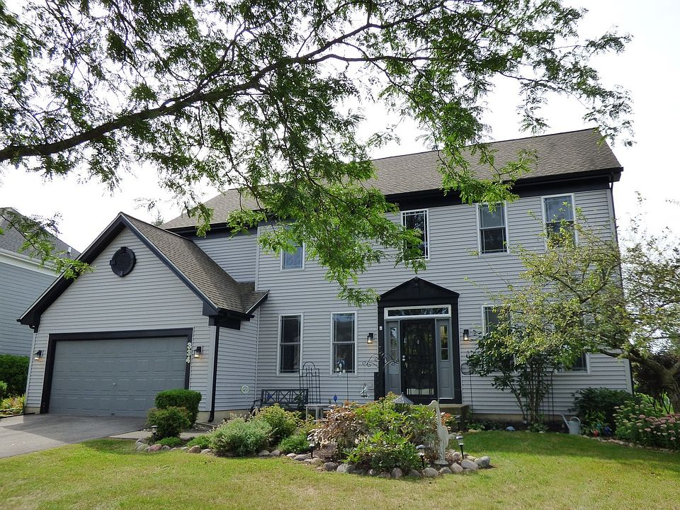 1st image of 334 Clarewood Cir