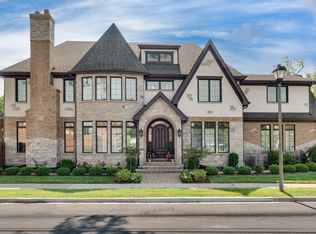 344 W Vallette St, Elmhurst, IL 60126