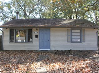 914 79th St, Newport News, VA 23605