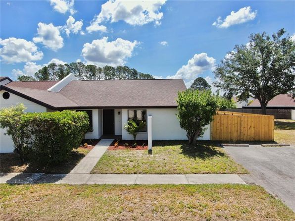11301 Hedgemore Dr, Tampa, FL 33624