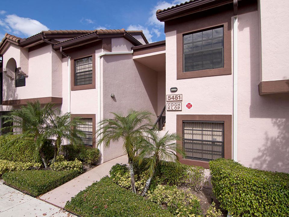 1st image of 5451 Verona Dr APT O