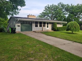 104 Grove St, Mayville, WI 53050