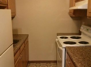 4525 Prescott Ave APT 1W, Lyons, IL 60534