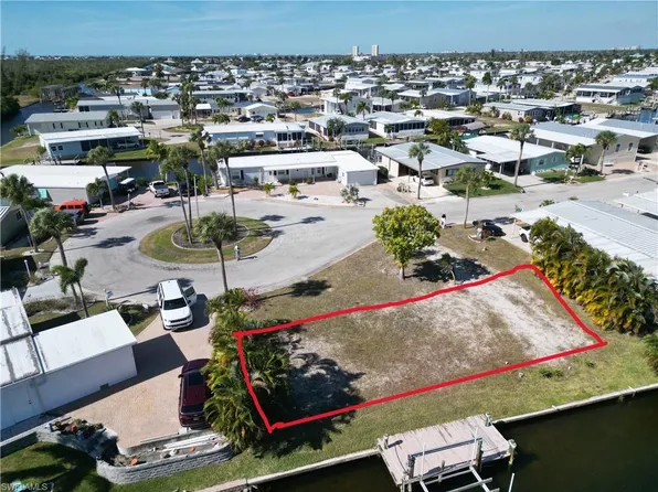 17931 Bryan CT, FORT MYERS BEACH, FL 33931