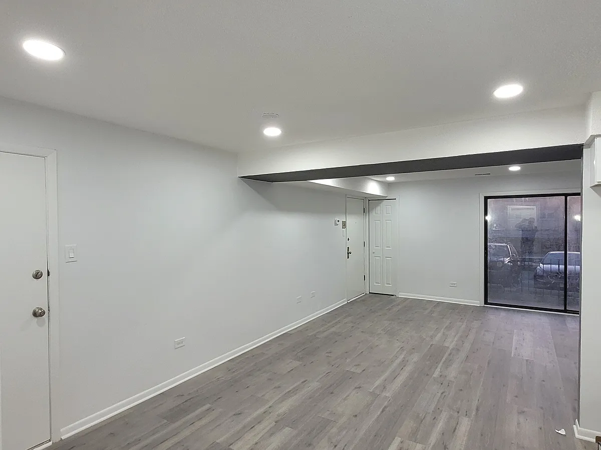 Building Photo - 11901 S Lawndale Ave #1A1