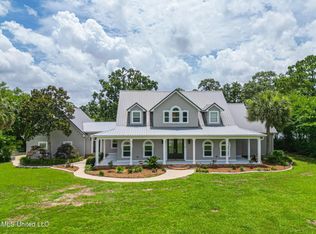 5029 Crescent Ridge Dr, Kiln, MS 39556