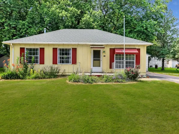 520 S Western St, Stuart, IA 50250