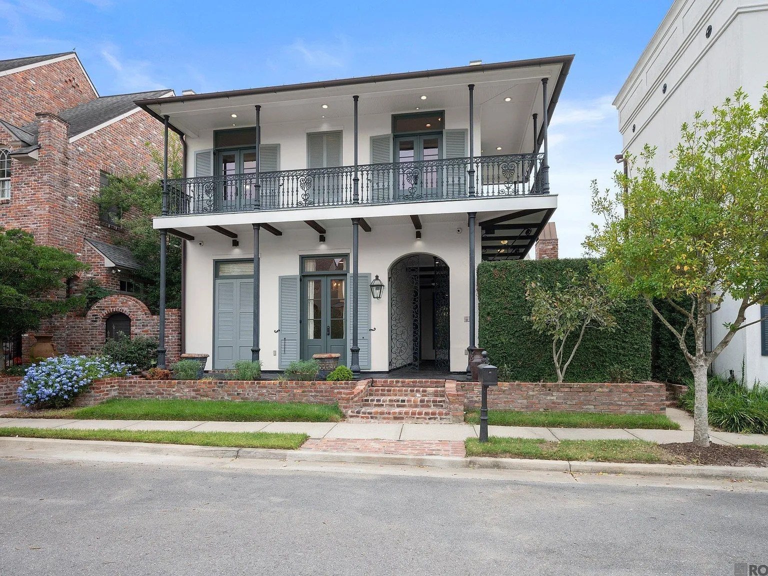 4 bed, 3037 sqft, $6,000 — Photo 3