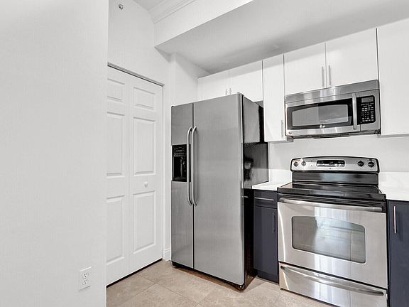 5th image of 4903 Midtown Lane #3114