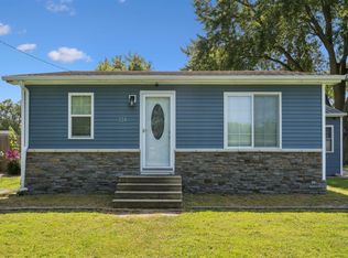 324 Douglas St, Jesup, IA 50648