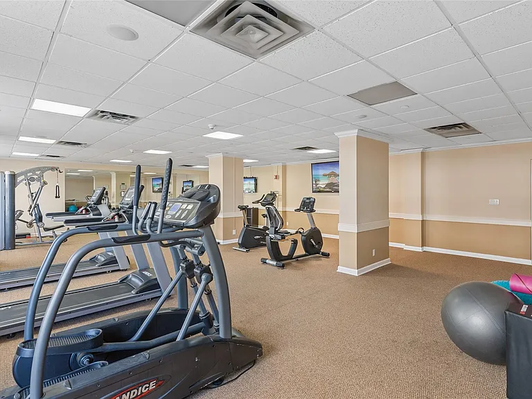 4010 Galt Ocean Dr #312 — Photo 29