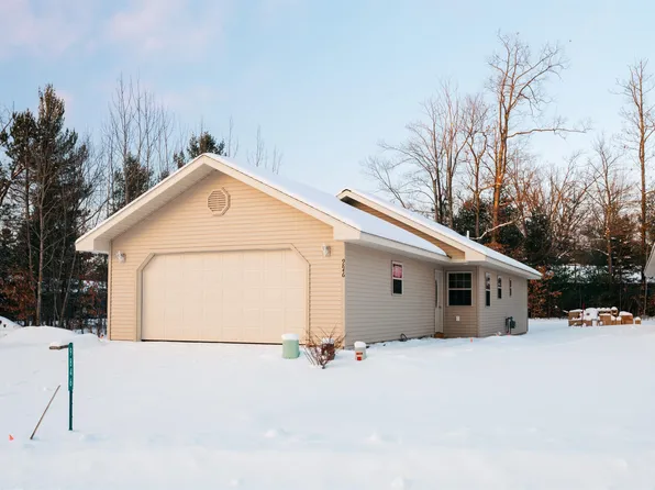 9846 Deer Track Ct #20, Interlochen, MI 49643