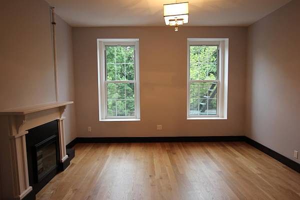 1st image of 252 Tompkins Ave APT 2