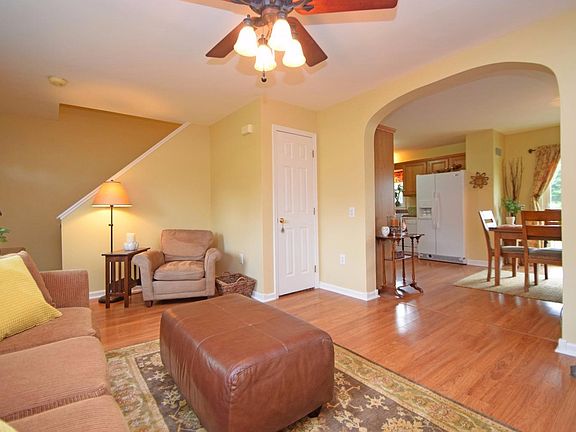 5th image of 3538 Island Trail Dr