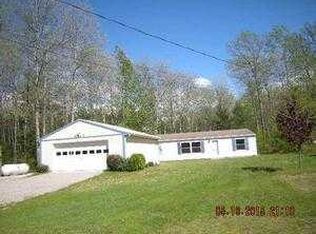 7945 Nessen Rd, Interlochen, MI 49643