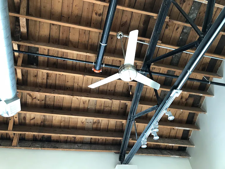 Congress Lofts — Photo 18