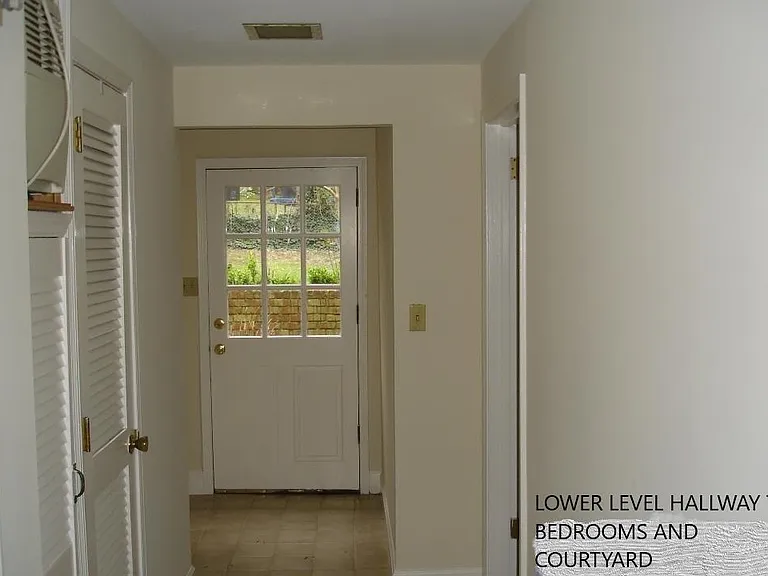 2331 Lavista Rd NE — Photo 7