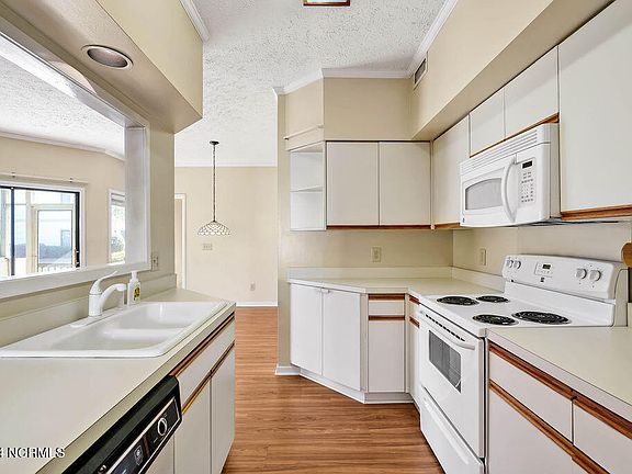4th image of 119 Longstreet Drive Apt 104