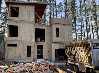 28185 SE Starr Rd, Eagle Creek, OR 97022