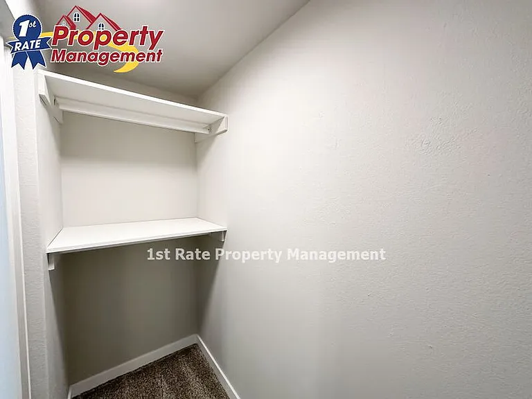 6472 W Douglas St — Photo 11
