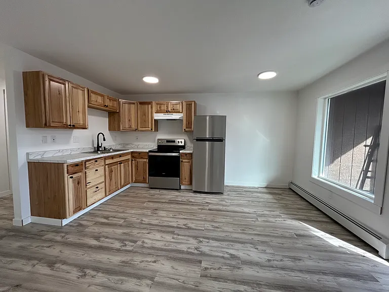 7726 Duben Ave #4 — Photo 3
