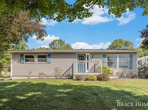 2371 135th Ave, Hopkins, MI 49328