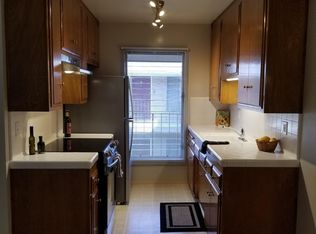 355 Freeman Ave #7, Long Beach, CA 90814