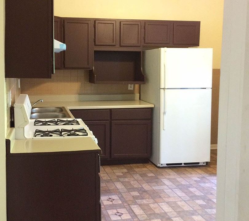 1st image of 7122 S Drexel Ave #1